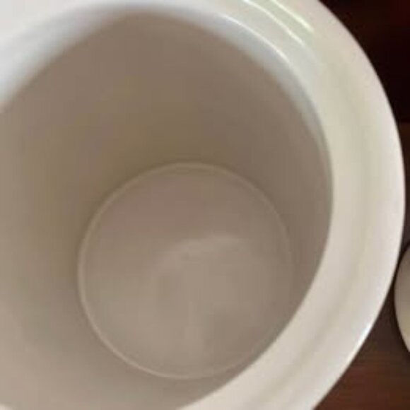 Canisters - Williams Sonoma - Picture 3 of 4